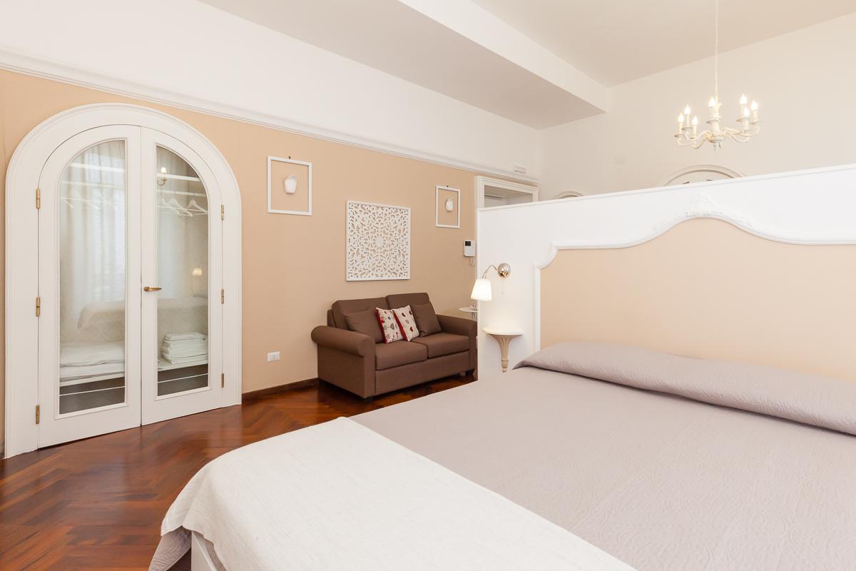 Metro Garibaldi - Loft Con Wifi E 4 Posti Letto Presso La Stazione Di Appartamento