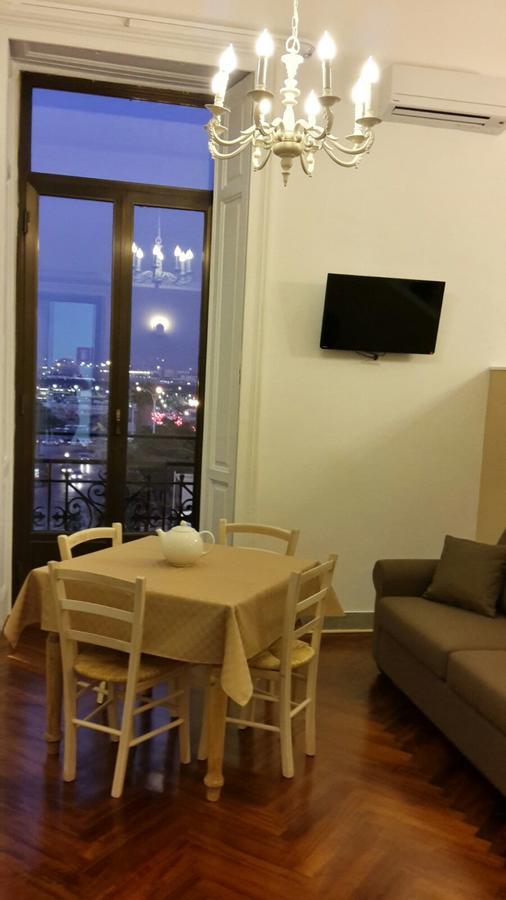 Metro Garibaldi - Loft Con Wifi E 4 Posti Letto Presso La Stazione Di Appartamento *